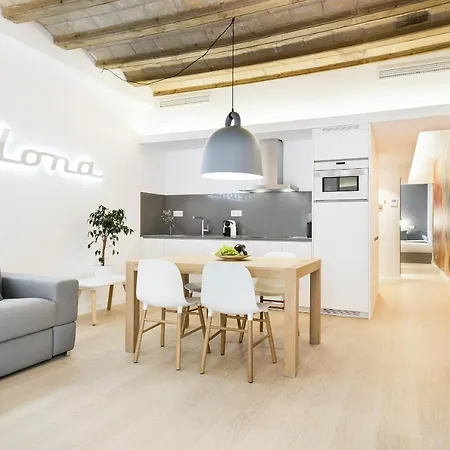 Ola Living Santa Anna Apartment *