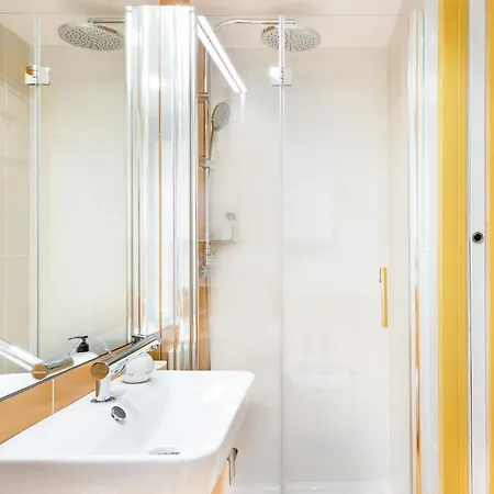 Ola Living Santa Anna Barcelona