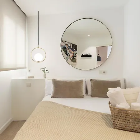 Ola Living Santa Anna Barcelona